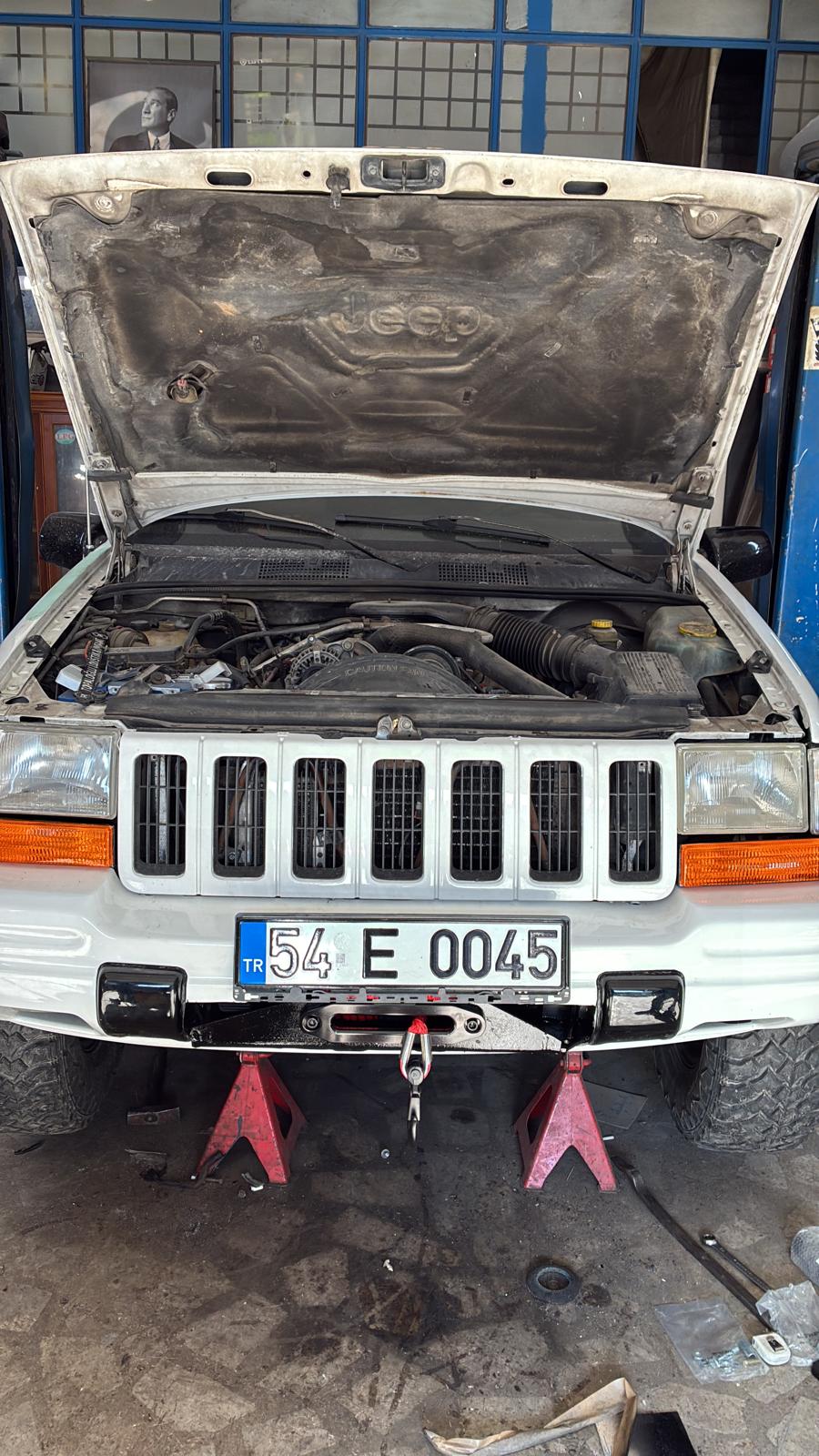 Jeep JZ Vinç Montaj 3