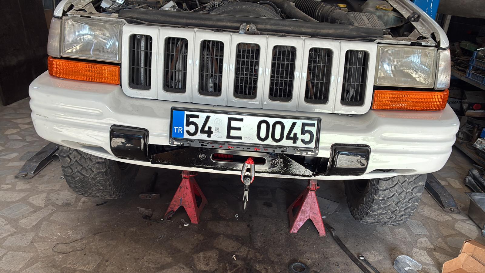 Jeep JZ Vinç Montaj